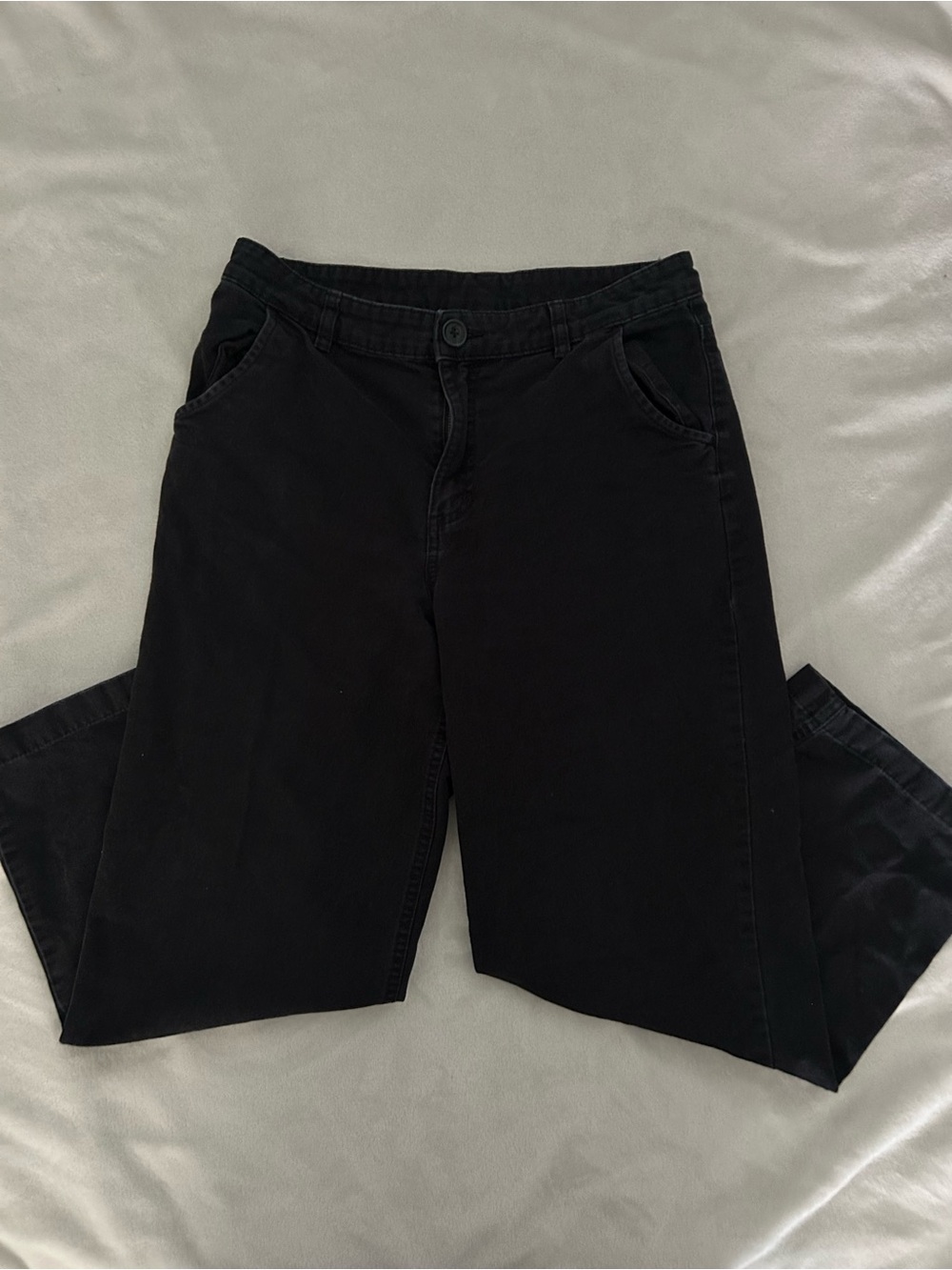 Monki Black Straight-Leg Jeans with Classic Cut